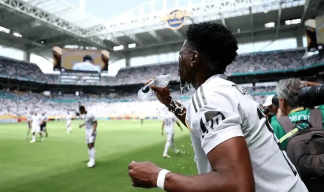 博鱼体育官网-TA独家：FIFA允许世界杯补水时间插播广告，限制时长2分10秒