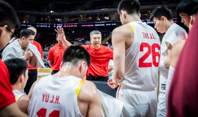 再演11分逆转！中国男篮战胜中国台北男篮，世预赛两连胜